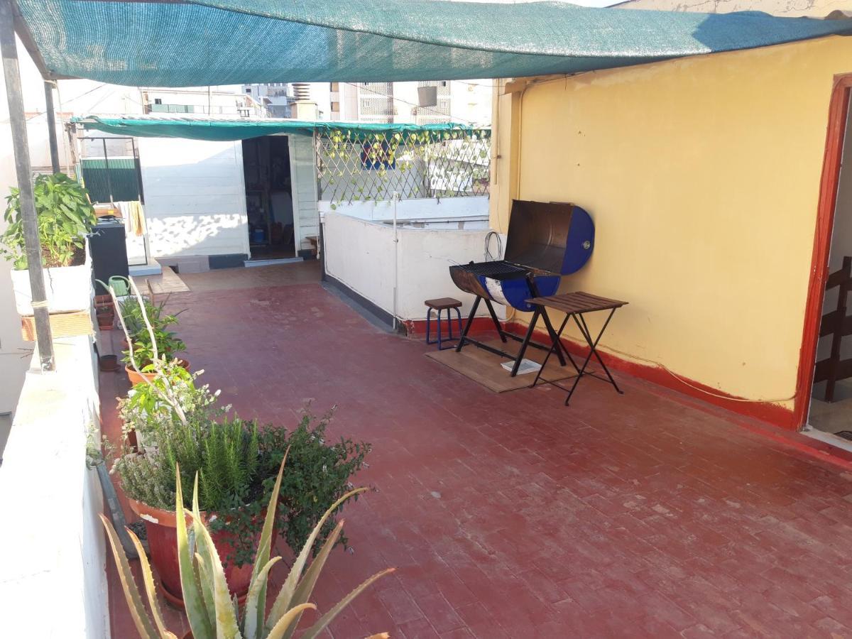 Central Accommodation Alicante Exterior photo