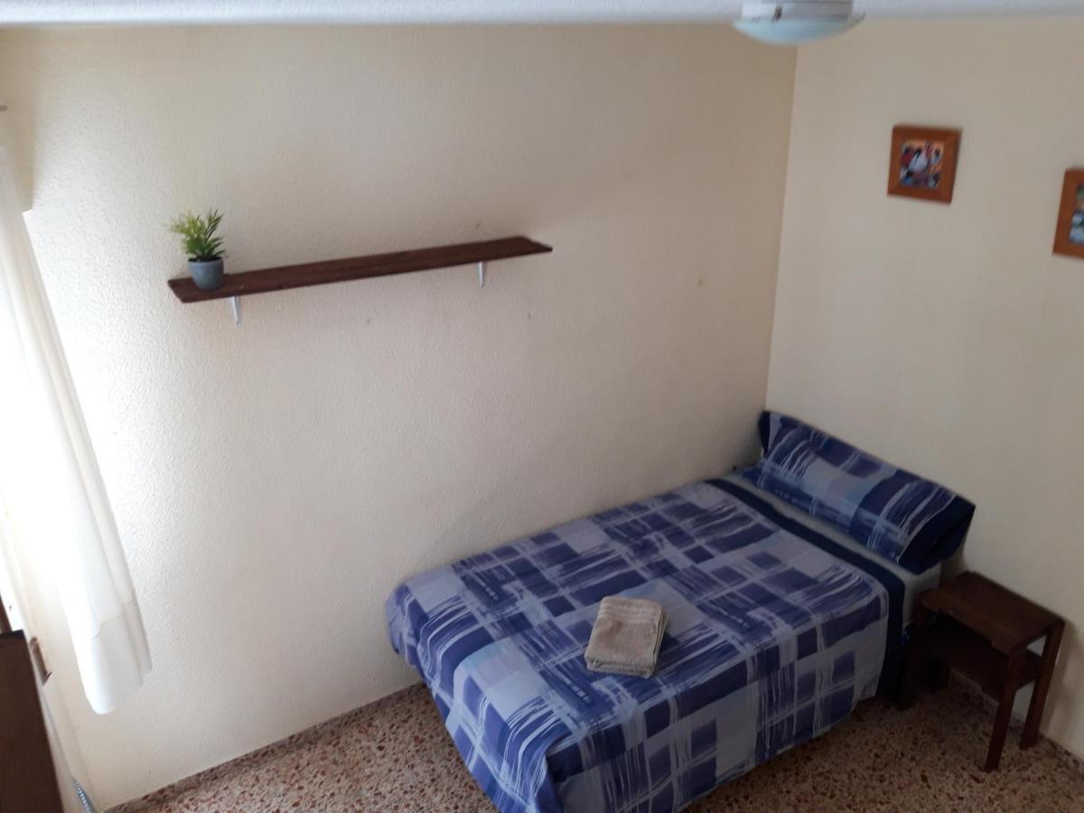 Central Accommodation Alicante Exterior photo
